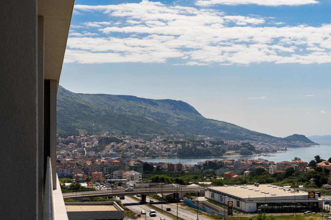 A2 - Modern Apt With The Terrace & Sea View Apartment Split Exterior photo